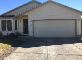 558 SE 68th Ave, Hillsboro, OR 97123