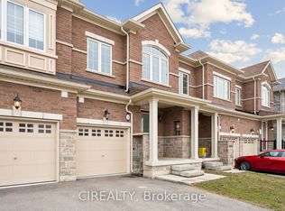 357 Raymond Rd, Hamilton, ON L9K0J8