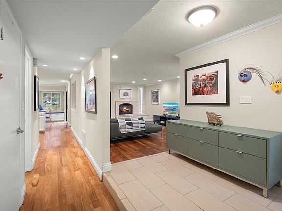 5th image of 1563 Whiterock Cir
