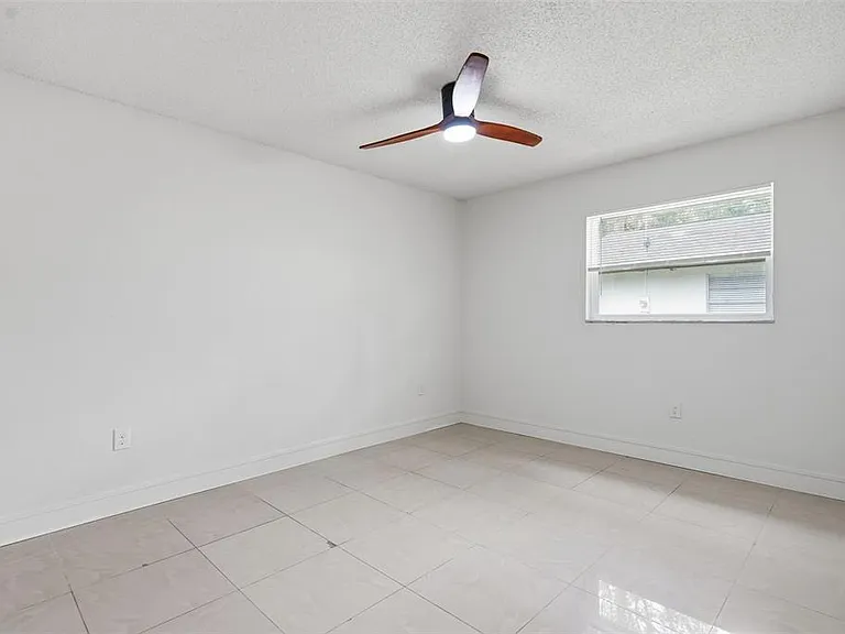 7133 Pinewood Dr — Photo 11