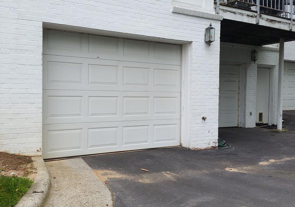 2 Full Garages as of 2022
