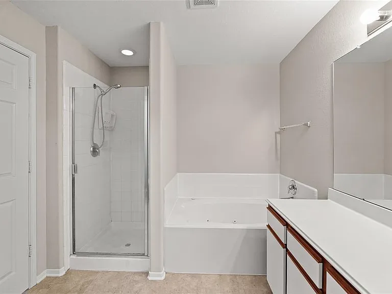 3006 Madison Elm St — Photo 16