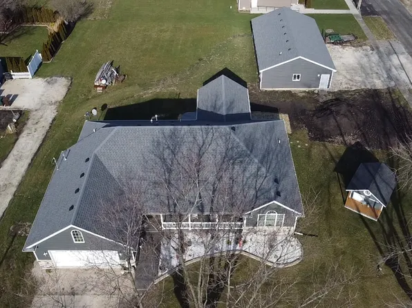 330 E Rice St, Gardner, IL 60424