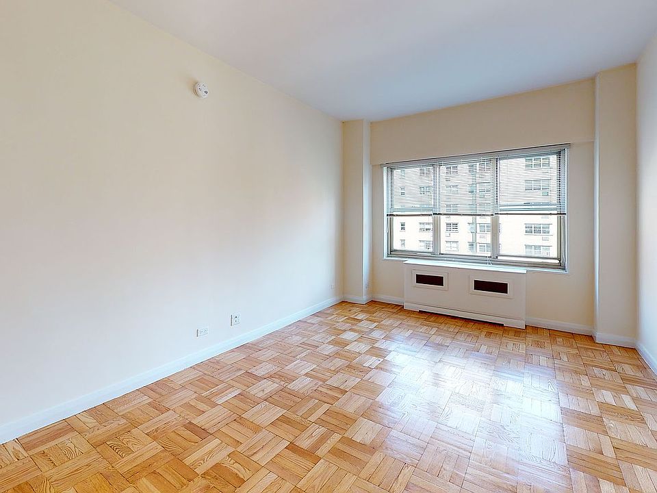 1st image of 30 Park Ave #10KK