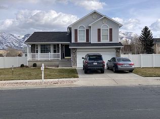 707 Country Clb, Stansbury Park, UT 84074