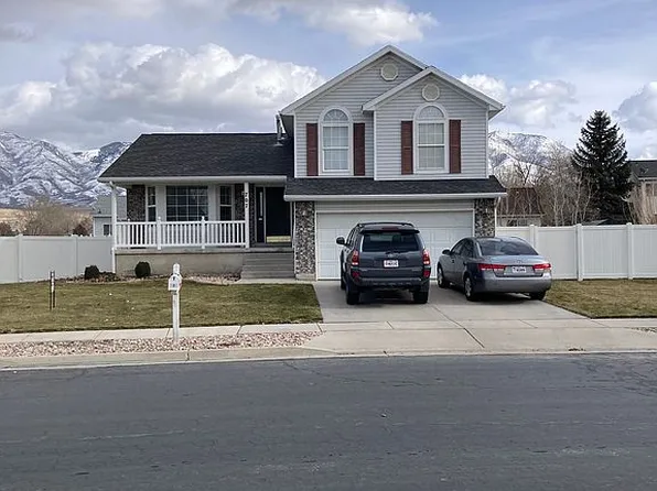707 Country Clb, Stansbury Park, UT 84074