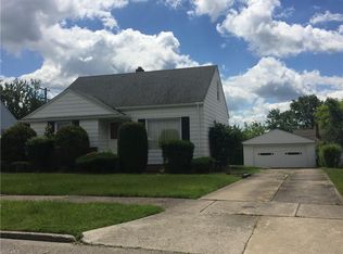 20670 Bowling Green Rd, Maple Heights, OH 44137