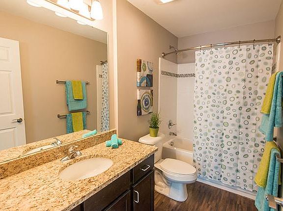 5th image of 2229 S State St APT 315