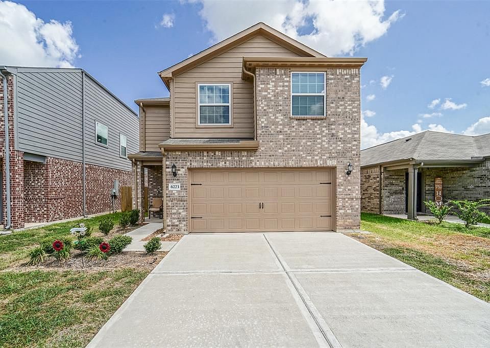 1st image of 6223 El Cobre Dr