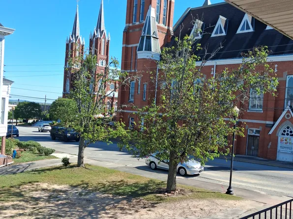 873 Washington Ave APT 1, Macon, GA 31201