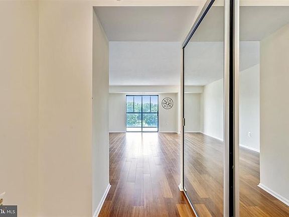 2nd image of 15101 Interlachen Dr #1-611