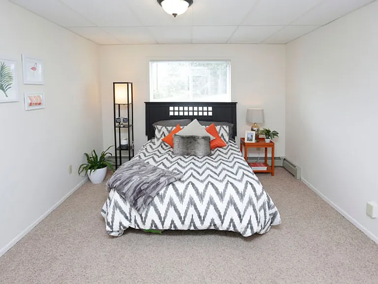 4877 W Arrowhead Rd — Photo 16