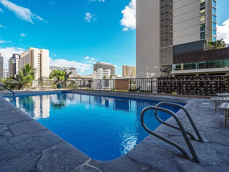 2140 Kuhio Ave #1604 — Photo 12