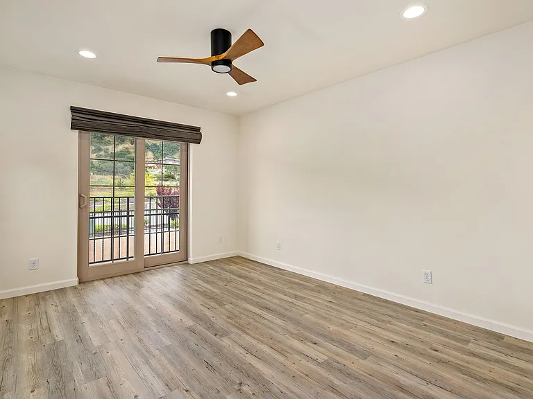 103 Greve Pl — Photo 11