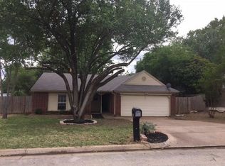 4612 Cripple Creek Rd, Haltom City, TX 76137