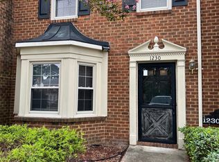 1230 Mill Lake Quarter, Chesapeake, VA 23320