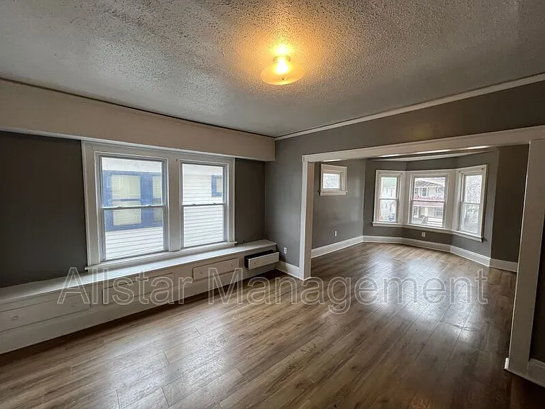 10006 Lamontier Ave #10008 — Photo 2