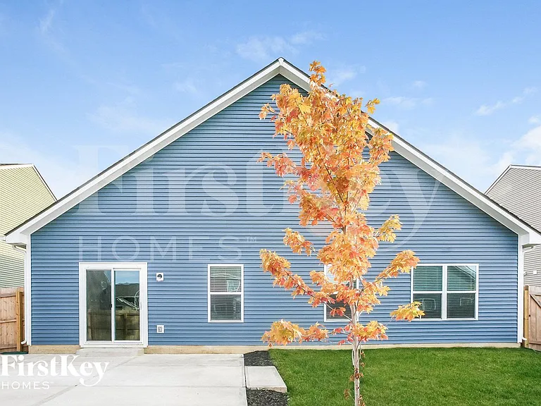 6612 Laurelwood Dr — Photo 14