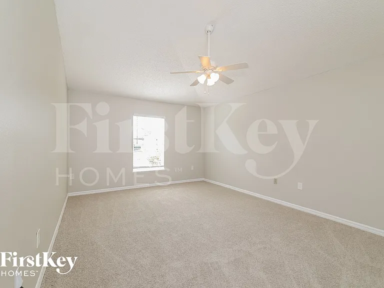 11 Coventry Ct — Photo 8