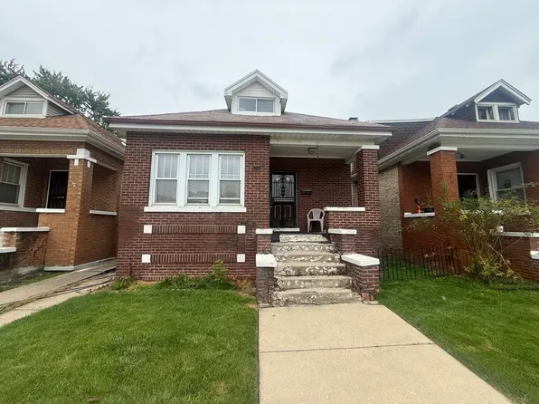 8542 S Elizabeth St, Chicago, IL 60620