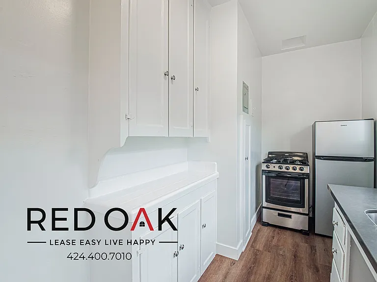 3963 W 7th St #2 — Photo 12