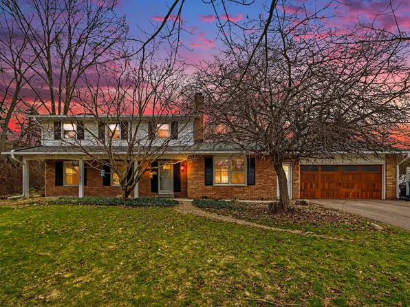 3814 Rockwood Dr, Kalamazoo, MI 49004