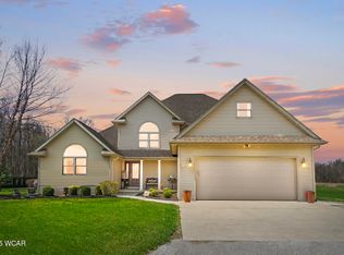 2691 Cremean Rd, Lima, OH 45807