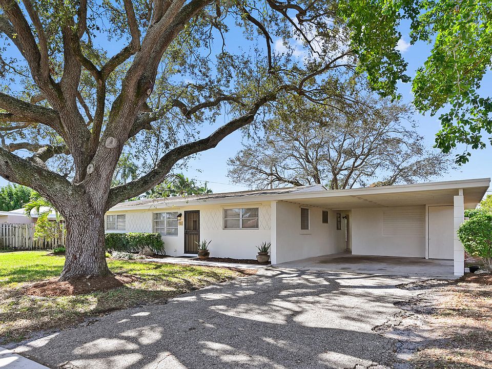 1st image of 421 San Mateo Drive
