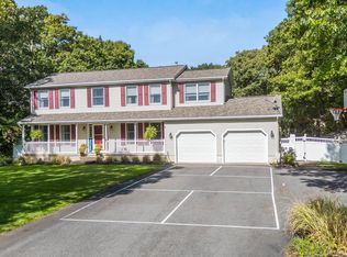 11 Laurel Ridge Rd, Ocean View, NJ 08230