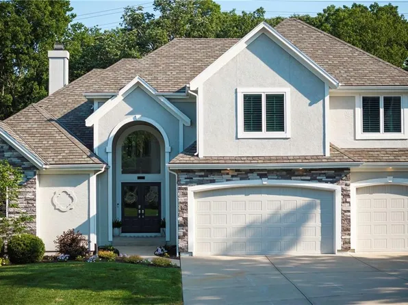 5460 NE Northgate Xing, Lees Summit, MO 64064