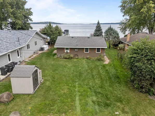 N4238 S Lakeshore Dr, Markesan, WI 53946