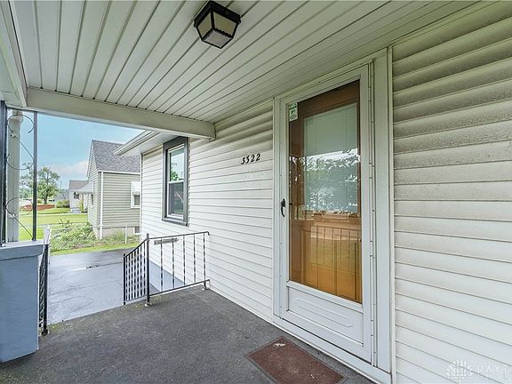 3rd image of 3322 Susannah Ave
