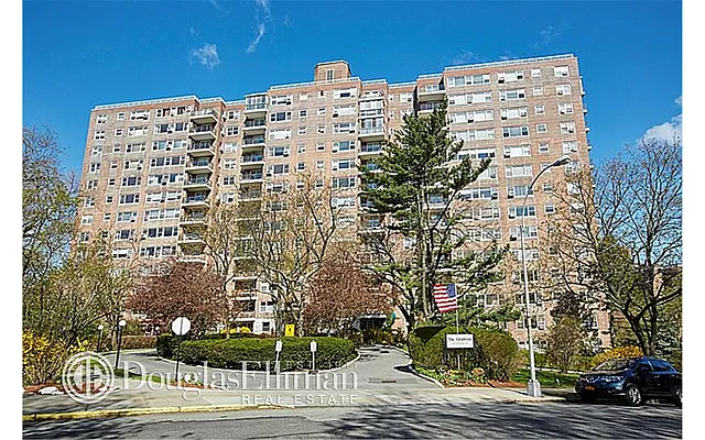 Sold by Douglas Elliman | media 15