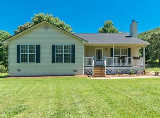 55 Cedar Cove Rd, Cleveland, GA 30528