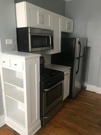 1st image of 6822 N Ashland Blvd #2B