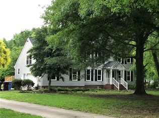 304 Luid Dr, Chesapeake, VA 23322