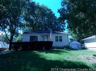 1405 Greenbrier Dr, Champaign, IL