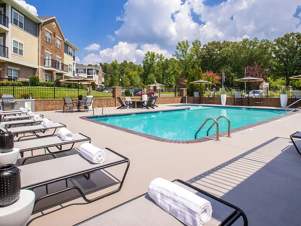 Take a refreshing dip in our resort-style pool and unwind on poolside loungers, immersing yourself in a haven of relaxation.