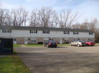 829 Churchill Rd, Youngstown, OH 44505