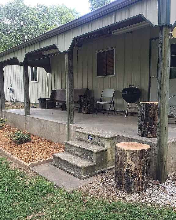2nd image of 13356 Deer Run Rd