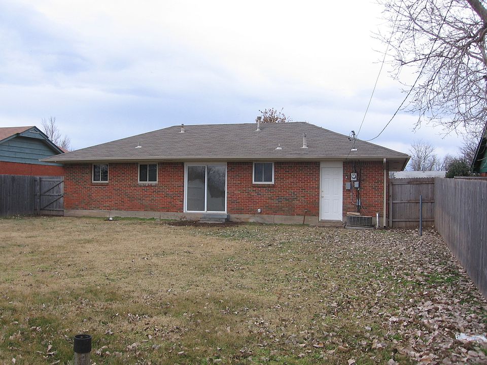 1st image of 781 NW 1st St