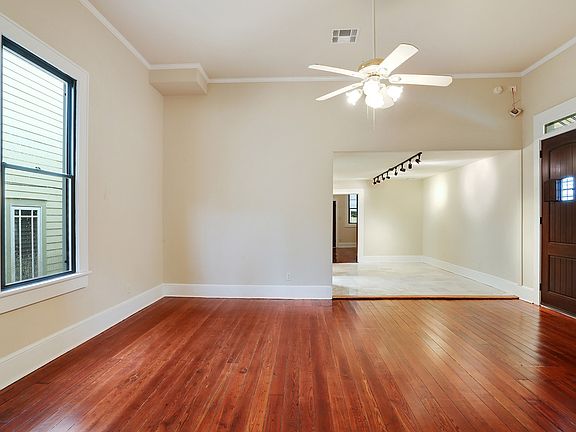 4th image of 5222 Laurel St