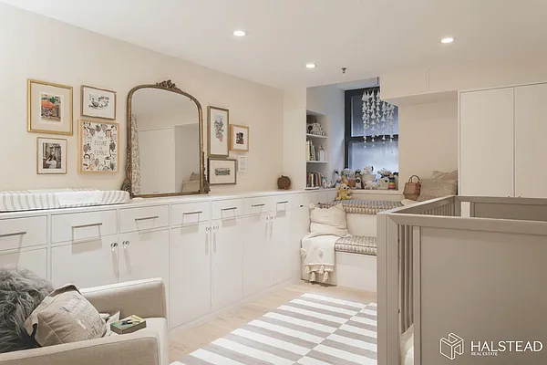 Rented by Halstead Real Estate | media 22