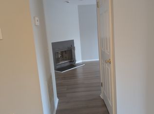 382 Bowler Ct, Piscataway, NJ 08854