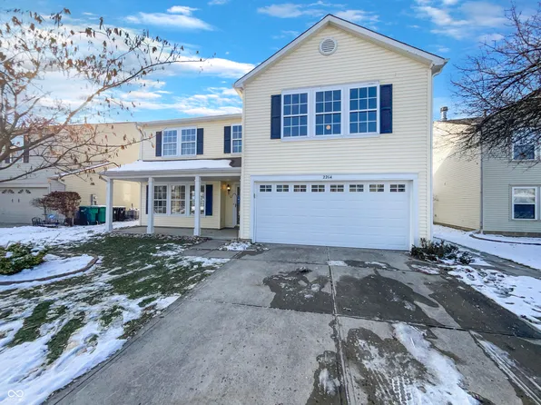 2264 Edgewater Cir, Plainfield, IN 46168