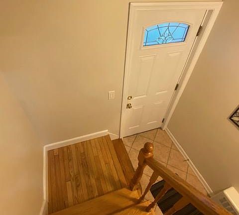 3rd image of 212 Sterling Ave Floor 2