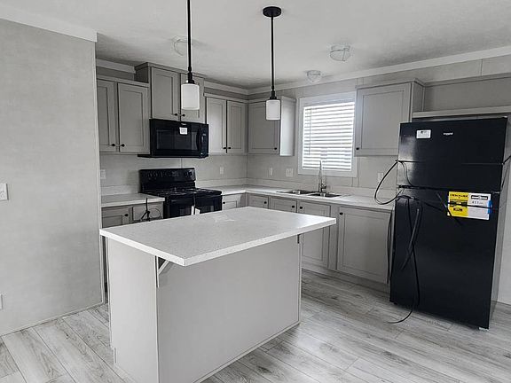 4th image of 746 N Main St Lot 39