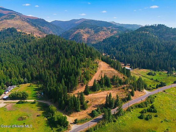 4th image of 484 Ahrs Loop Road Loop