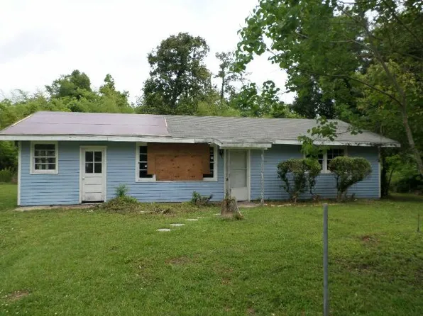 27488 Saint Joseph St, Lacombe, LA 70445