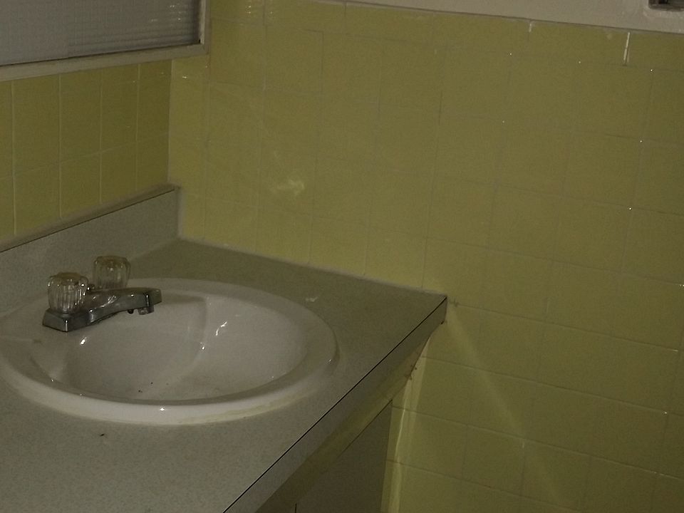 2nd image of 416 Franklin Ave APT C5